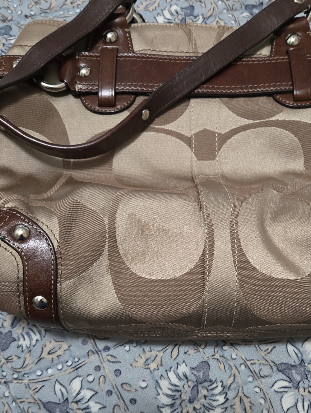 Coach Carryall - Picture 6 of 7